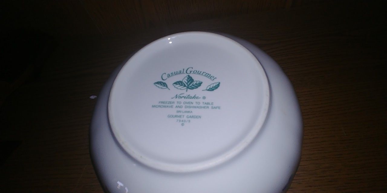 2 Noritake Casual Gourmet #7940 serving bowls