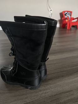 UGG snow Boots  Thumbnail