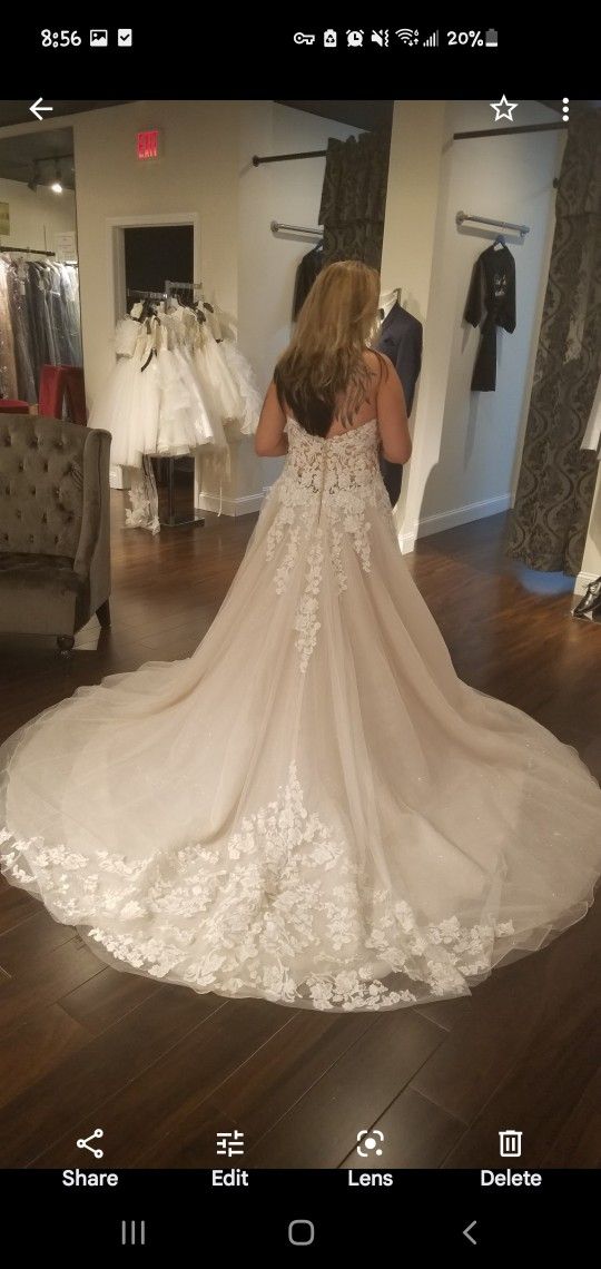 Size 14 New Wedding Dress