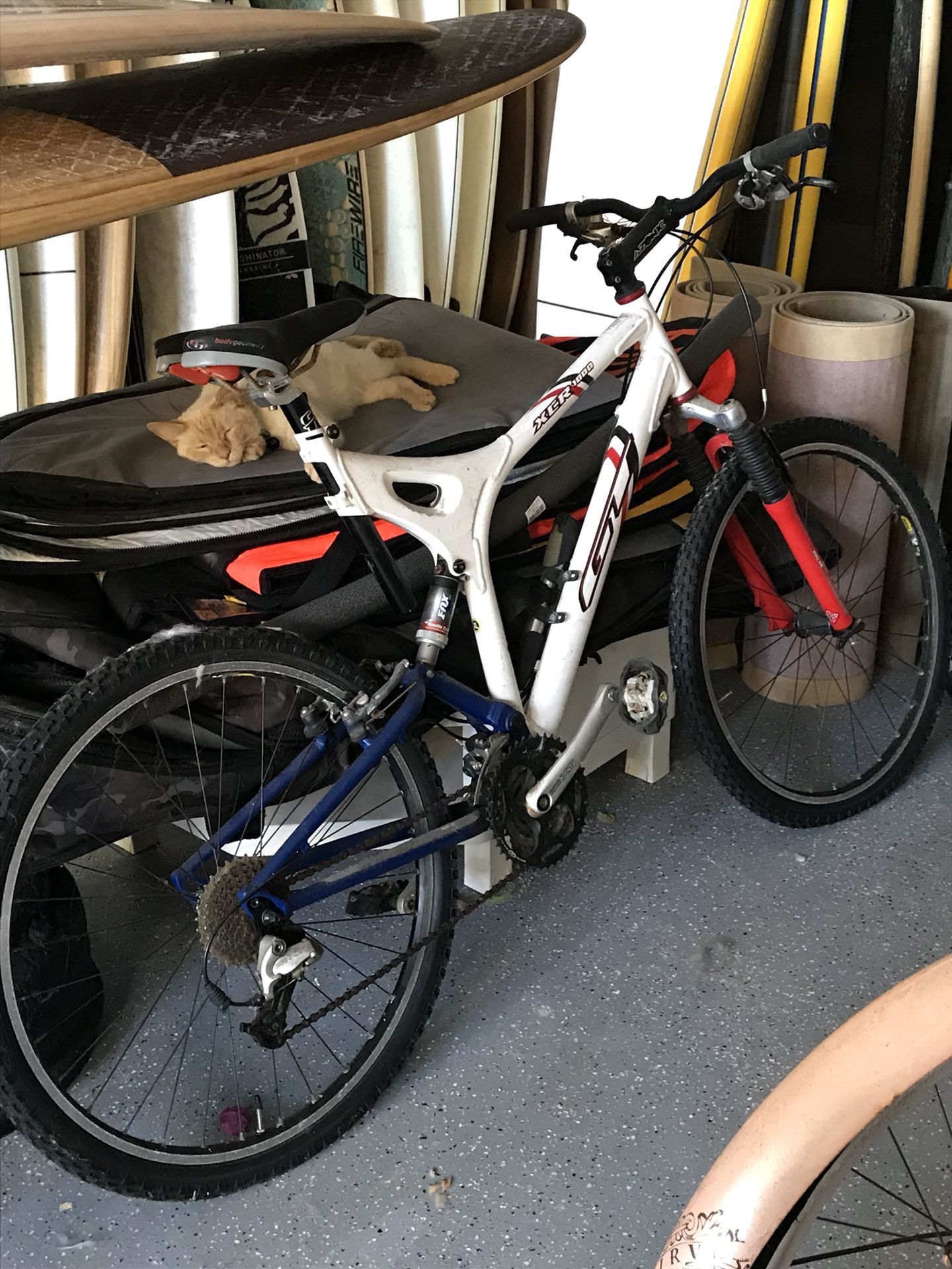 Gt Xcr 1000 Mountain Bike For Sale In Encinitas Ca Offerup