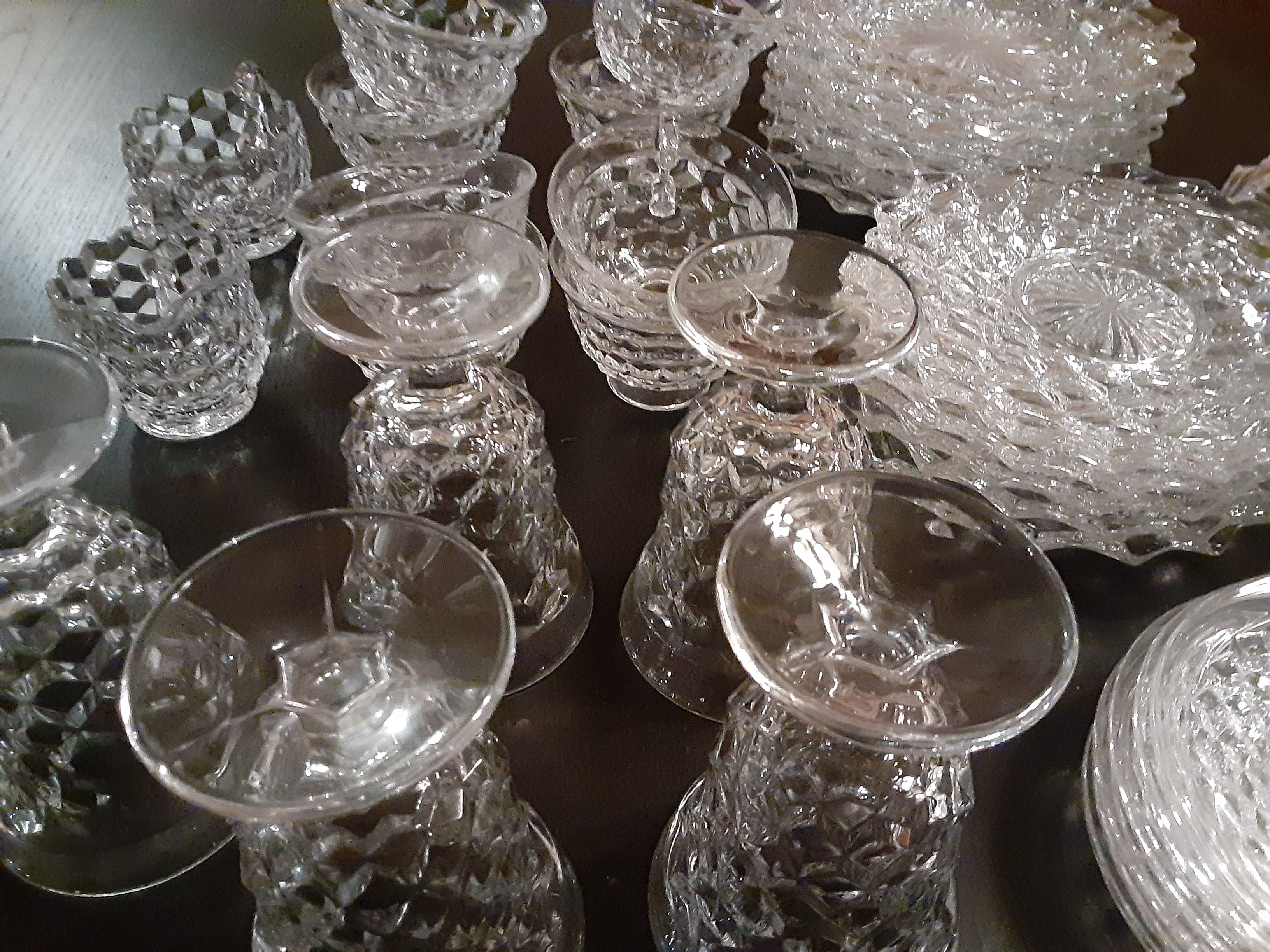 Crystal dish set