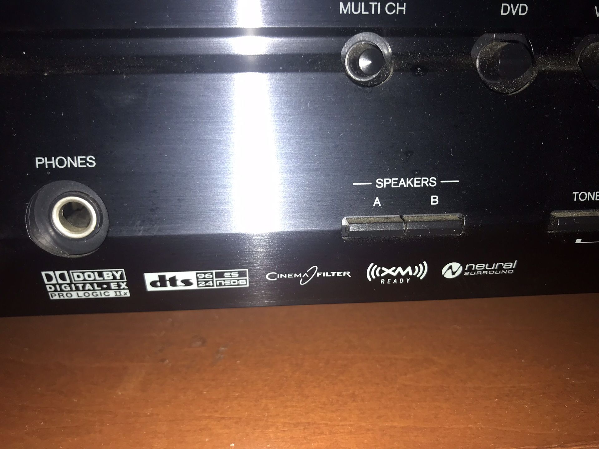 Onkyo 5.1 complete surround sound system five speakers 500 W powered sub