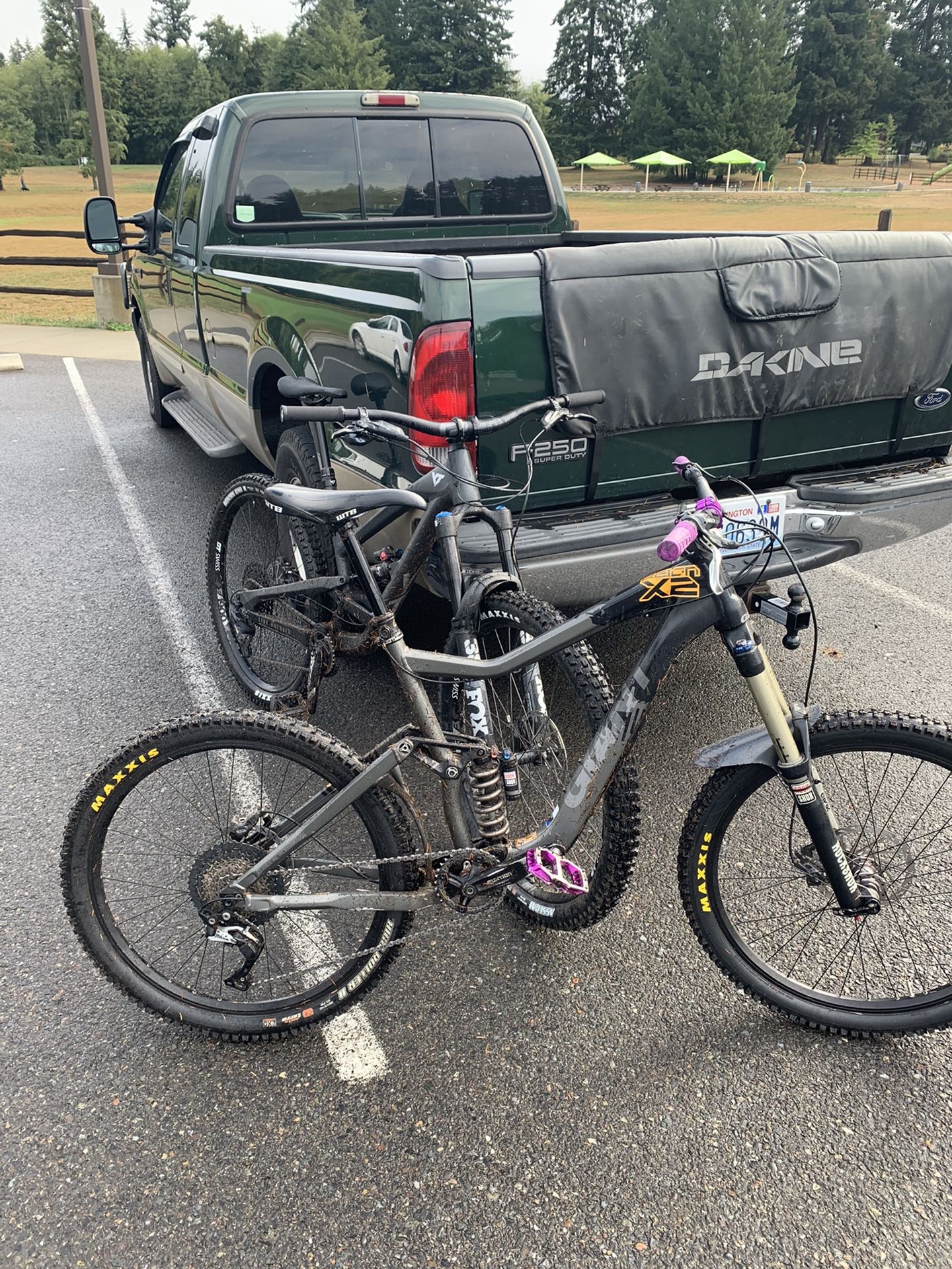 2011 Giant Reign Large 26 In