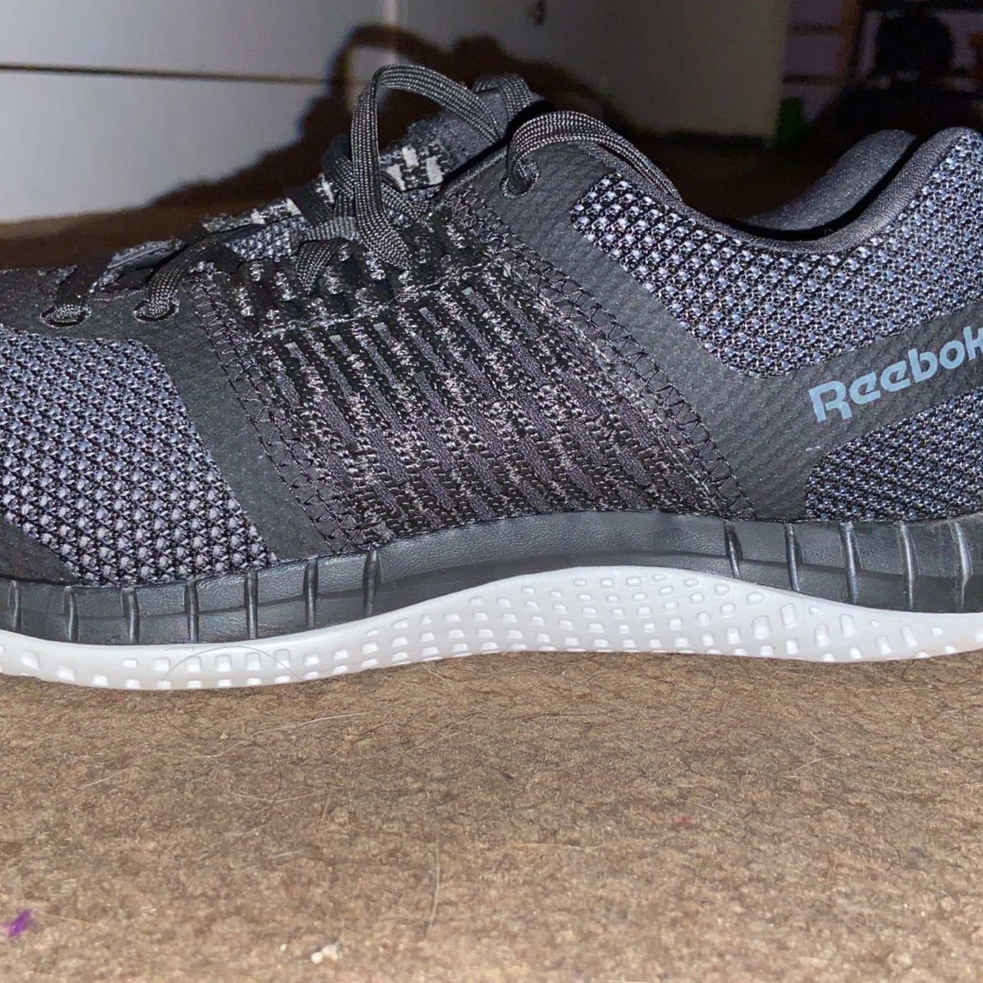 Reebok Work Shoes Hard Toe Tip Steel for Sale in Los