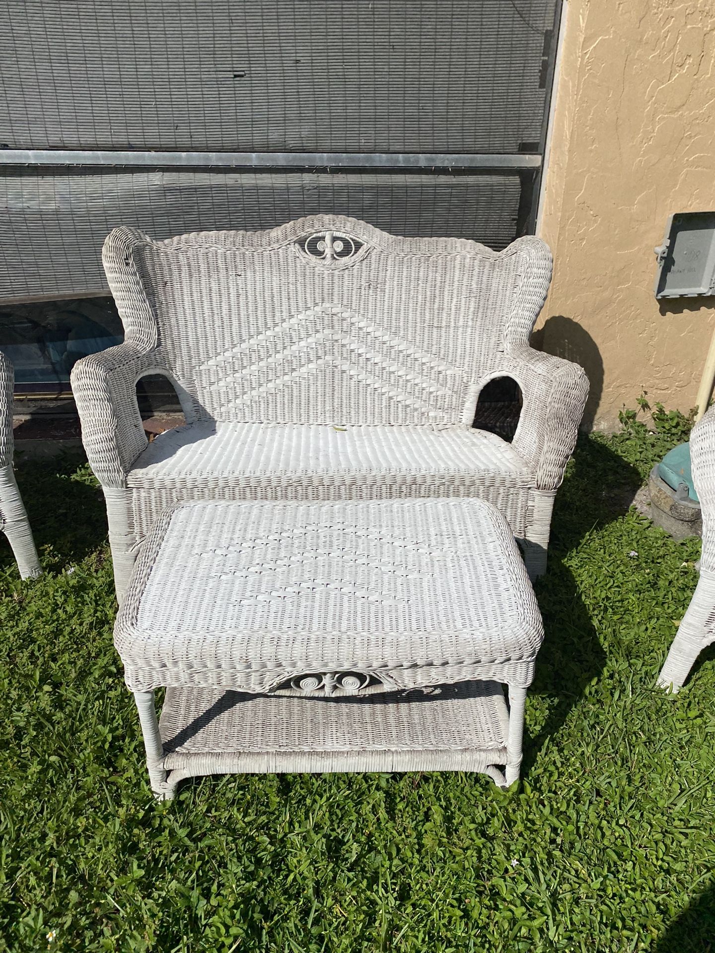 Wicker Set
