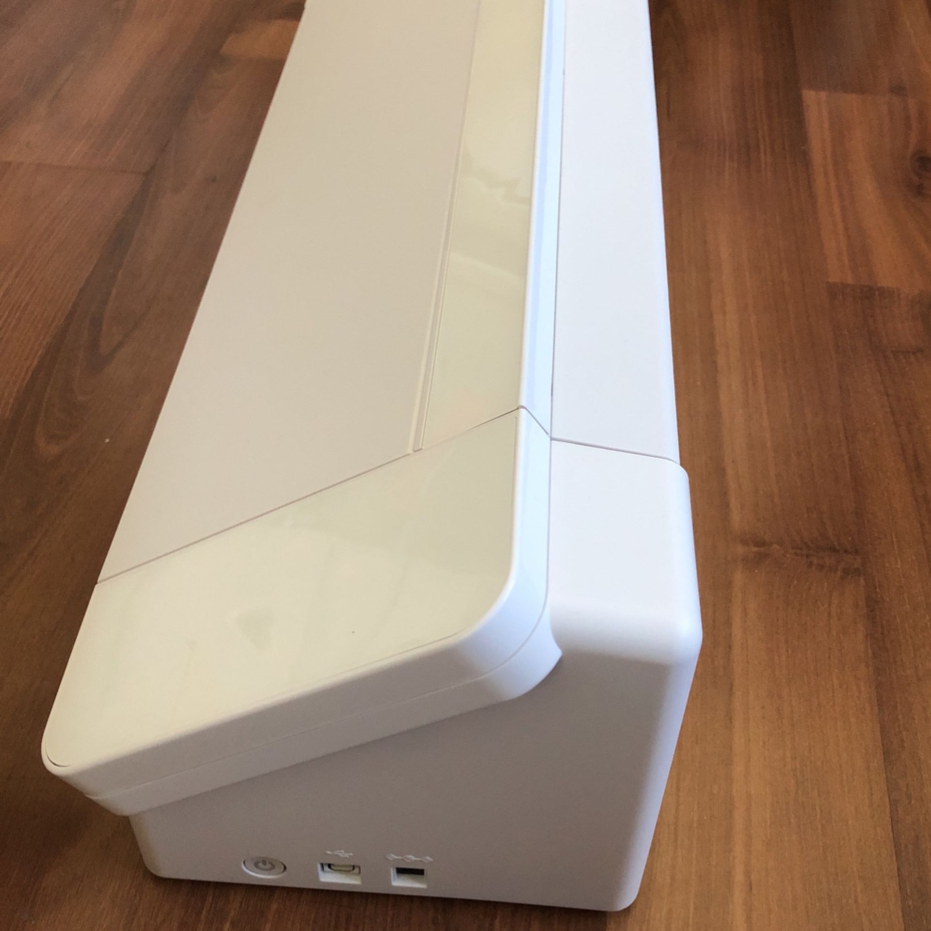 White Silhouette Cameo 4 Cutting Machine
