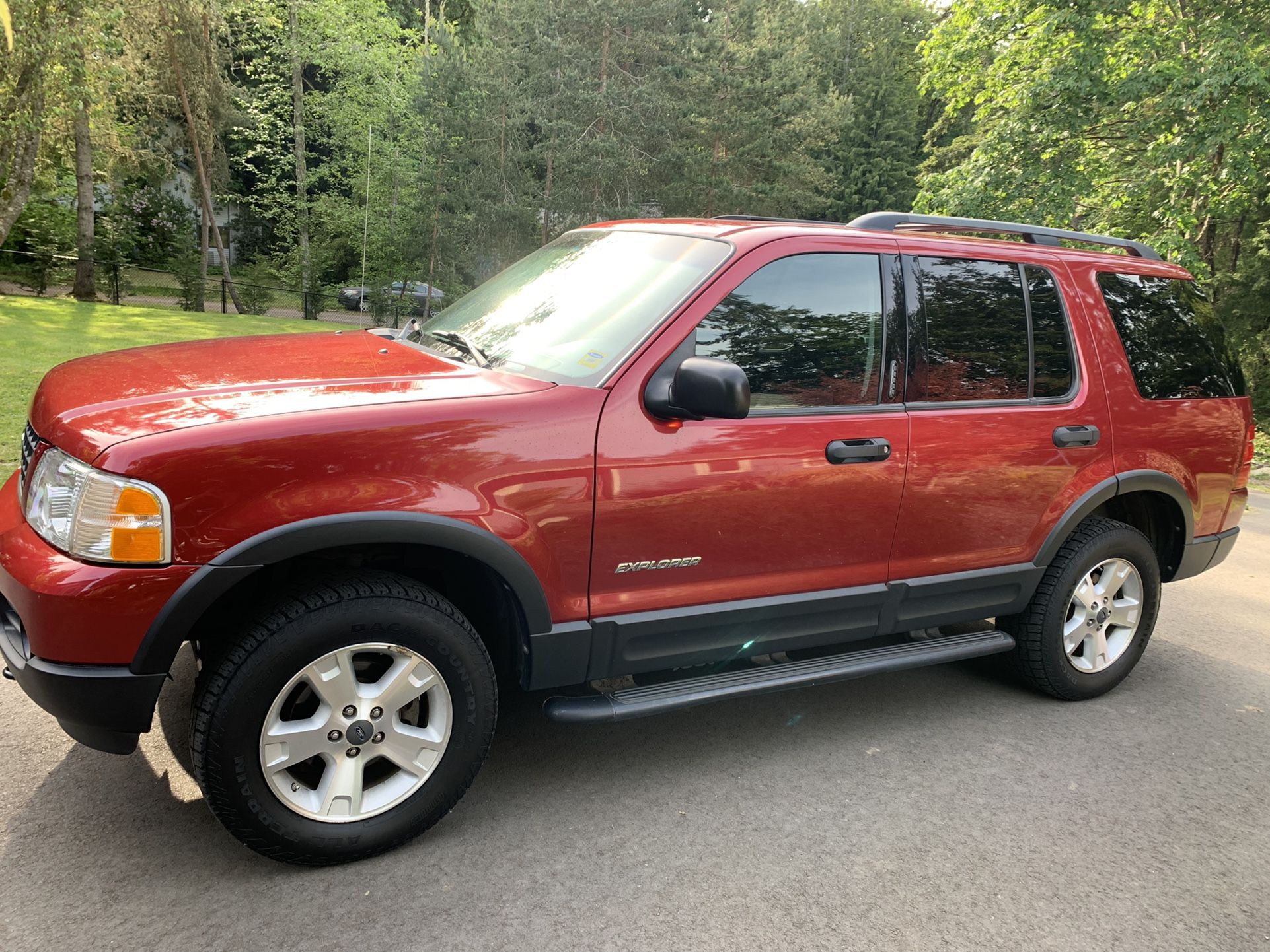 2004 Ford Explorer