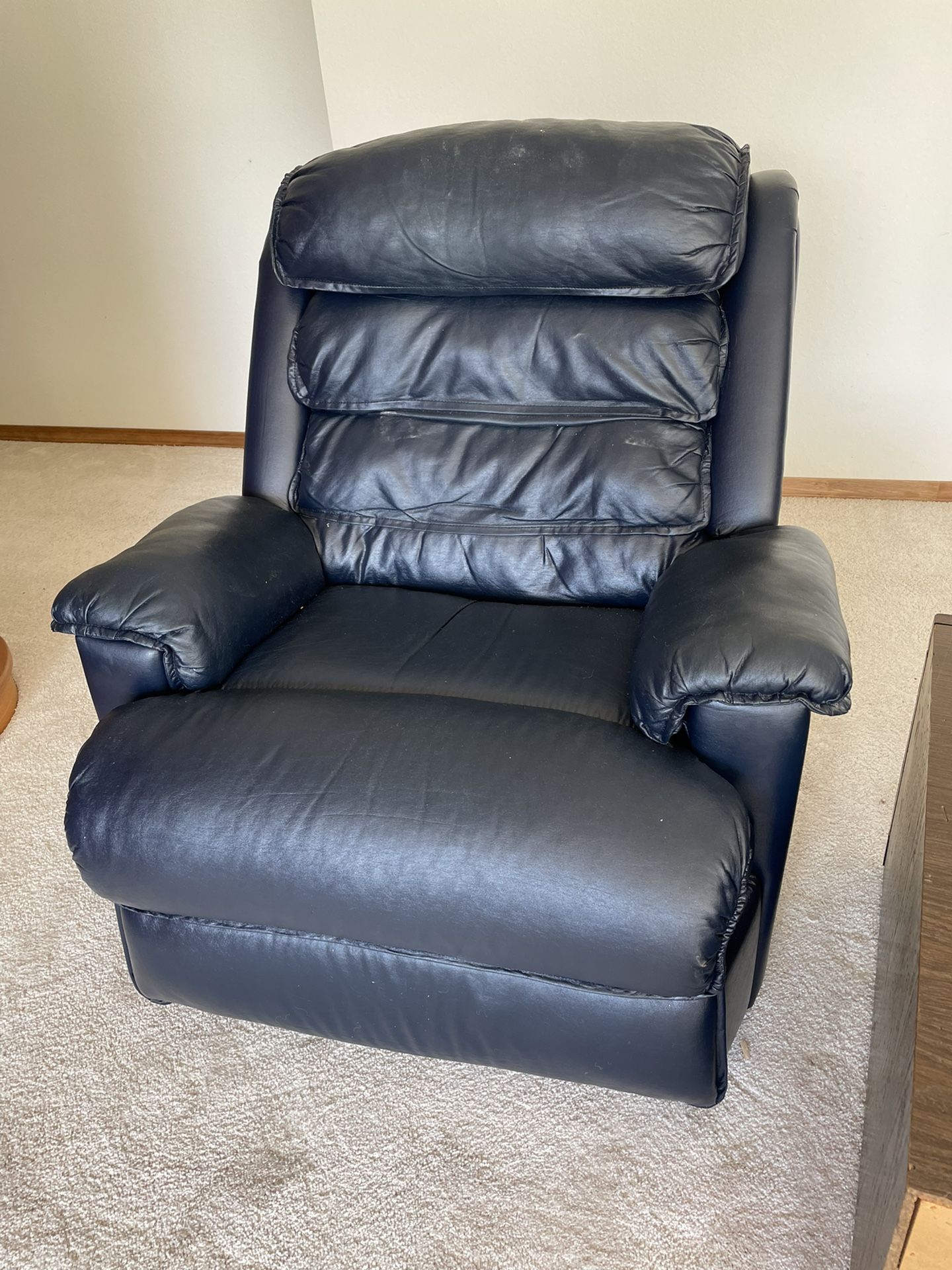 Saturday 9/25: HUGE Estate Sale— Furniture/Lots Of Free Stuff