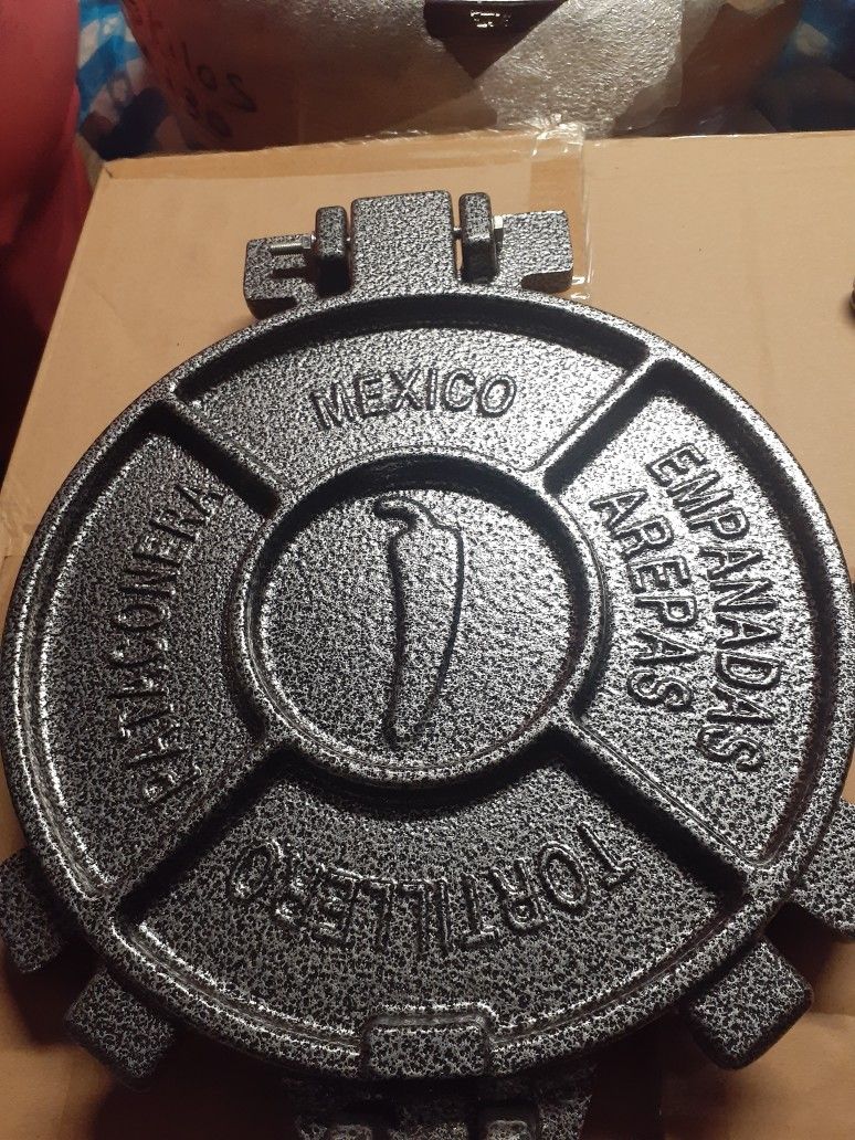 Tortiadoras De Metal Y Madera De Mezquite