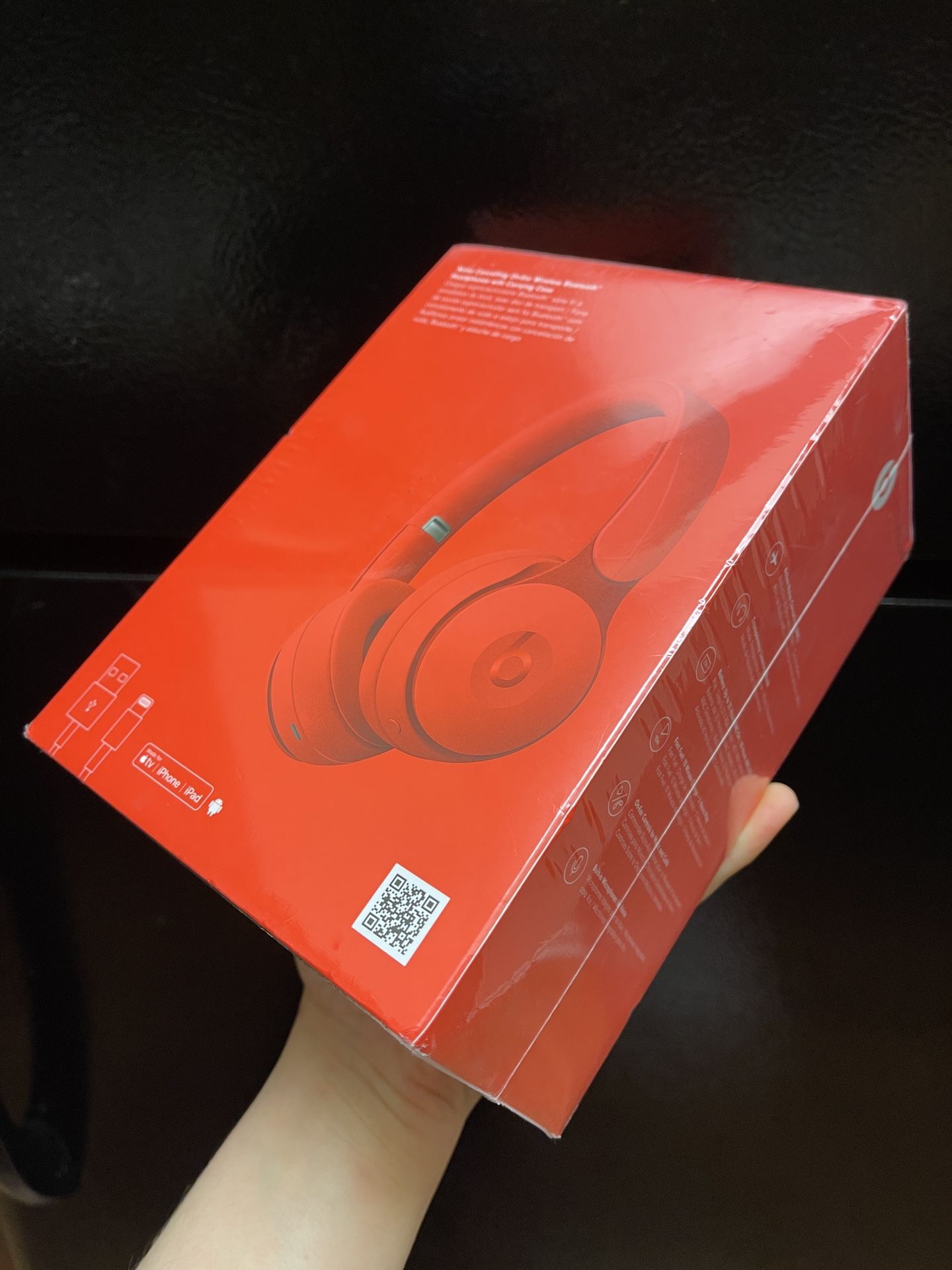 New sealed Beats Solo Pro Wireless Noise Cancelling On Ear Headphones (Red) -FIRM PRICE
