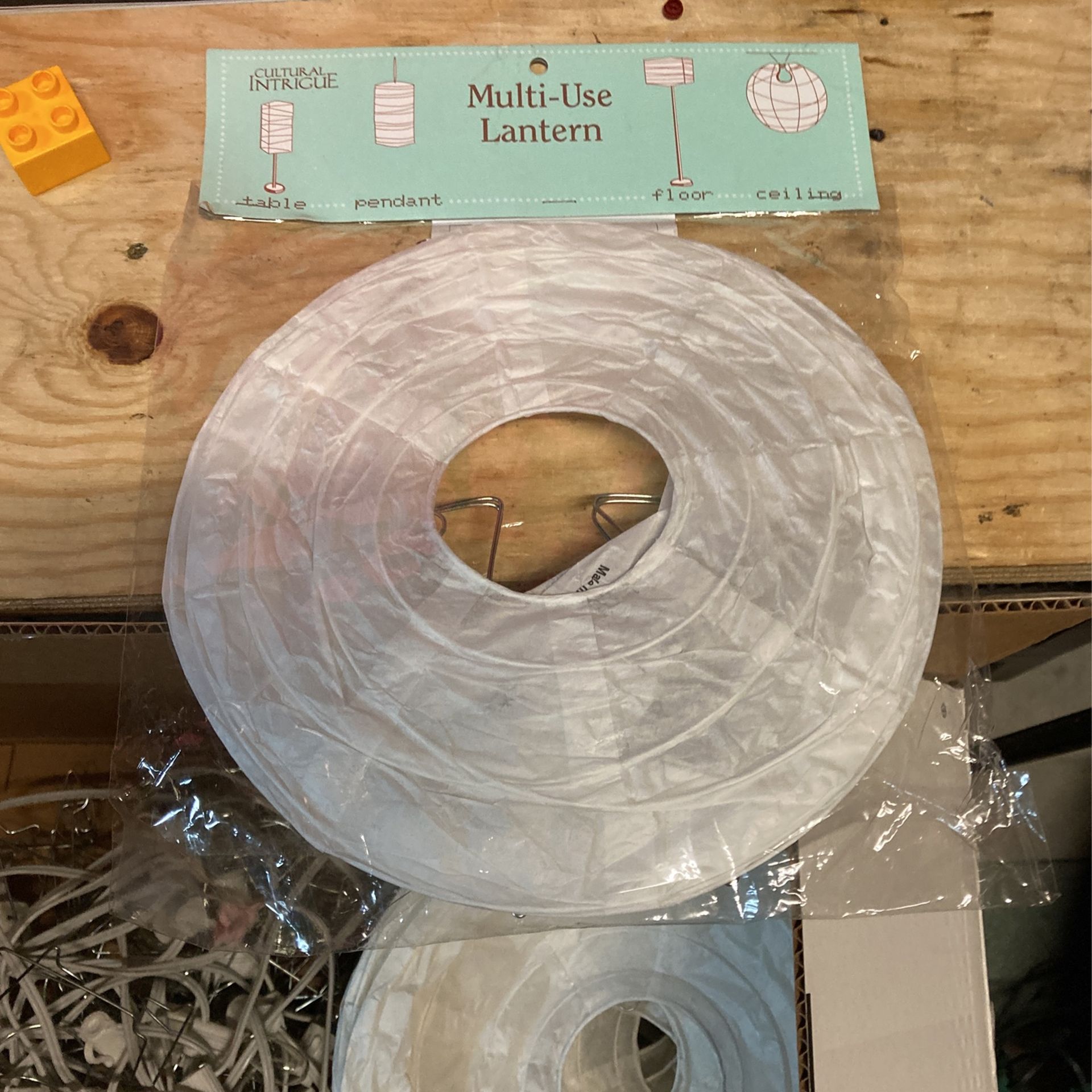 28 Paper Lanterns