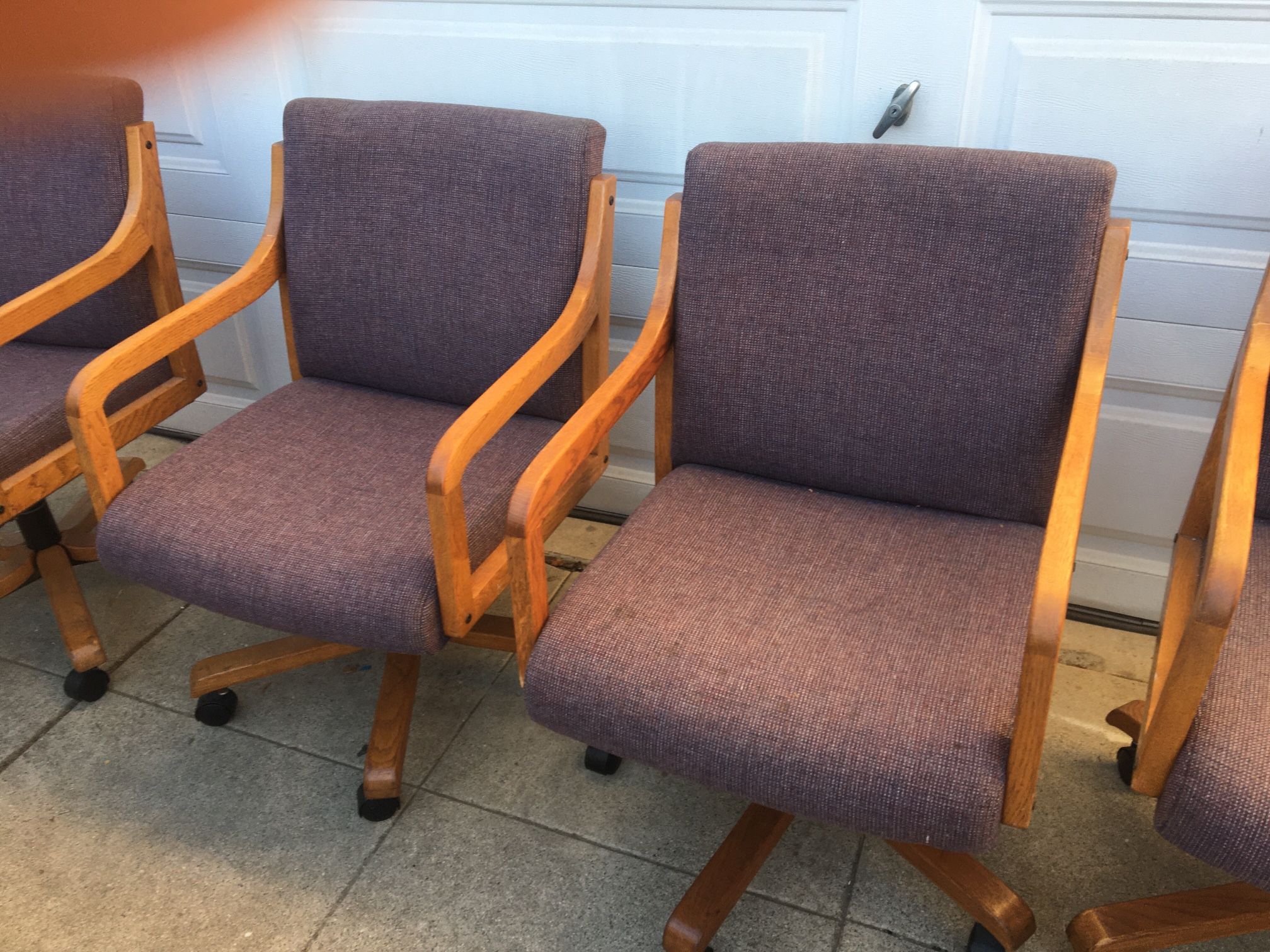 4 Chairs On Wheels