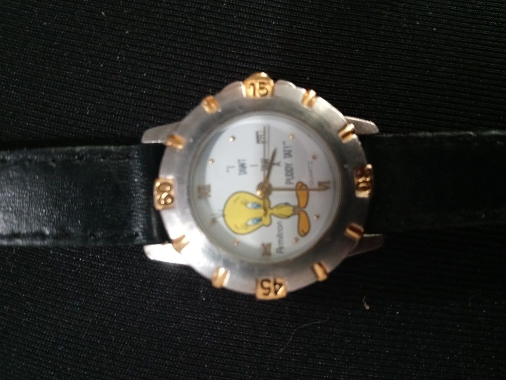 Quartz Tweety Bird Watch