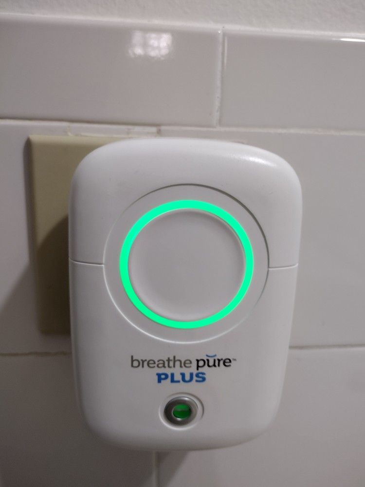 BreathePure Plus HEPA Air Purifier, portable, Brand New in box