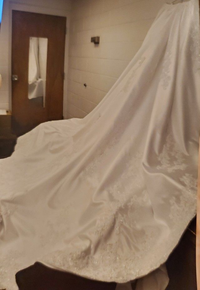 Couture Italian Ivory Wedding Dress Size 12