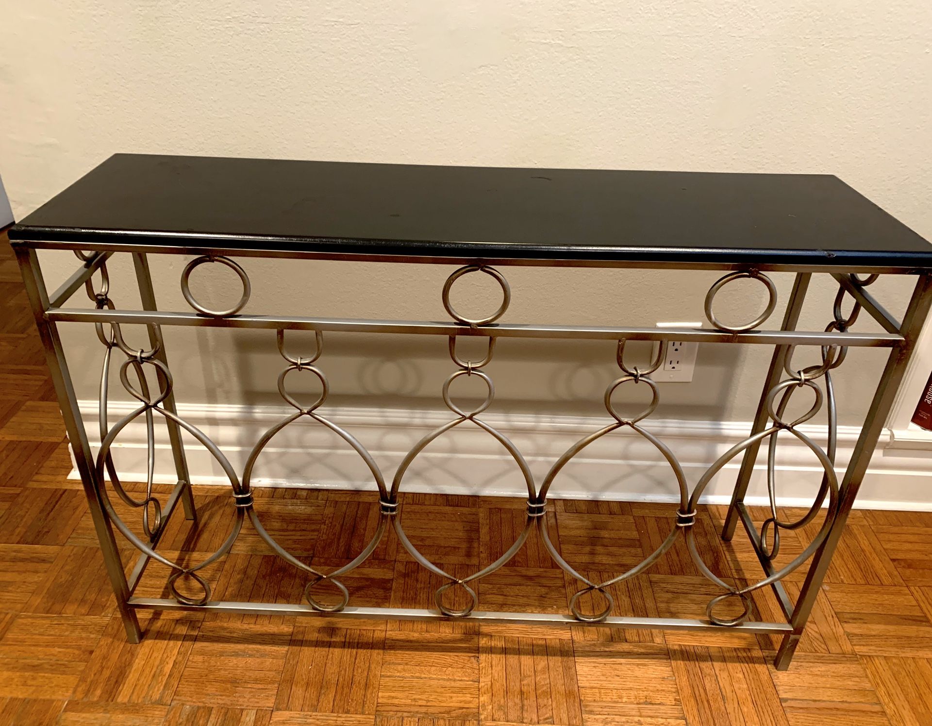 Entryway table (Crate & Barrel) for Sale in Los Angeles, CA OfferUp