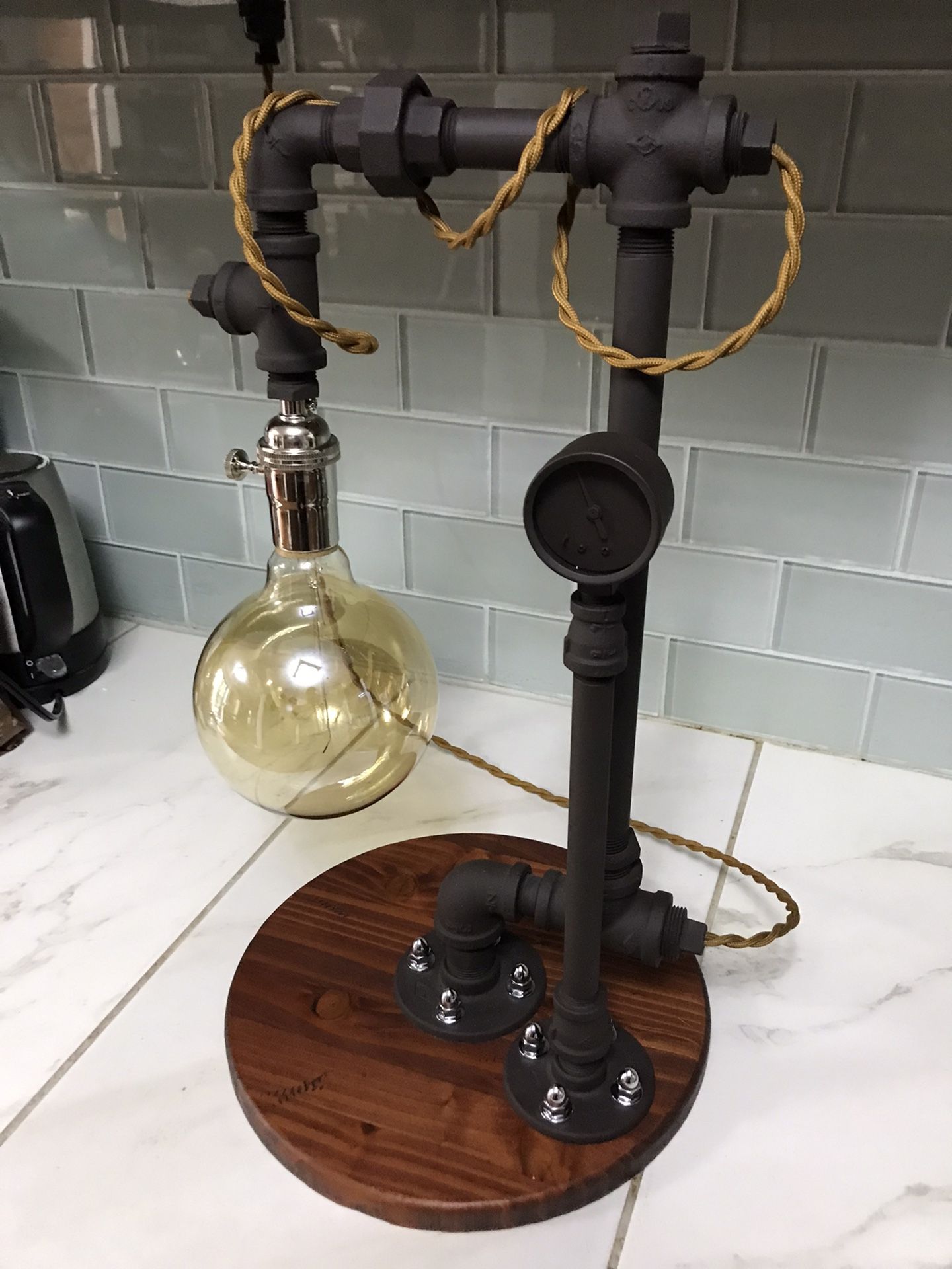 Industrial Steel Pipe& Edison Bulb Lamp, Red Cider Wood Base
