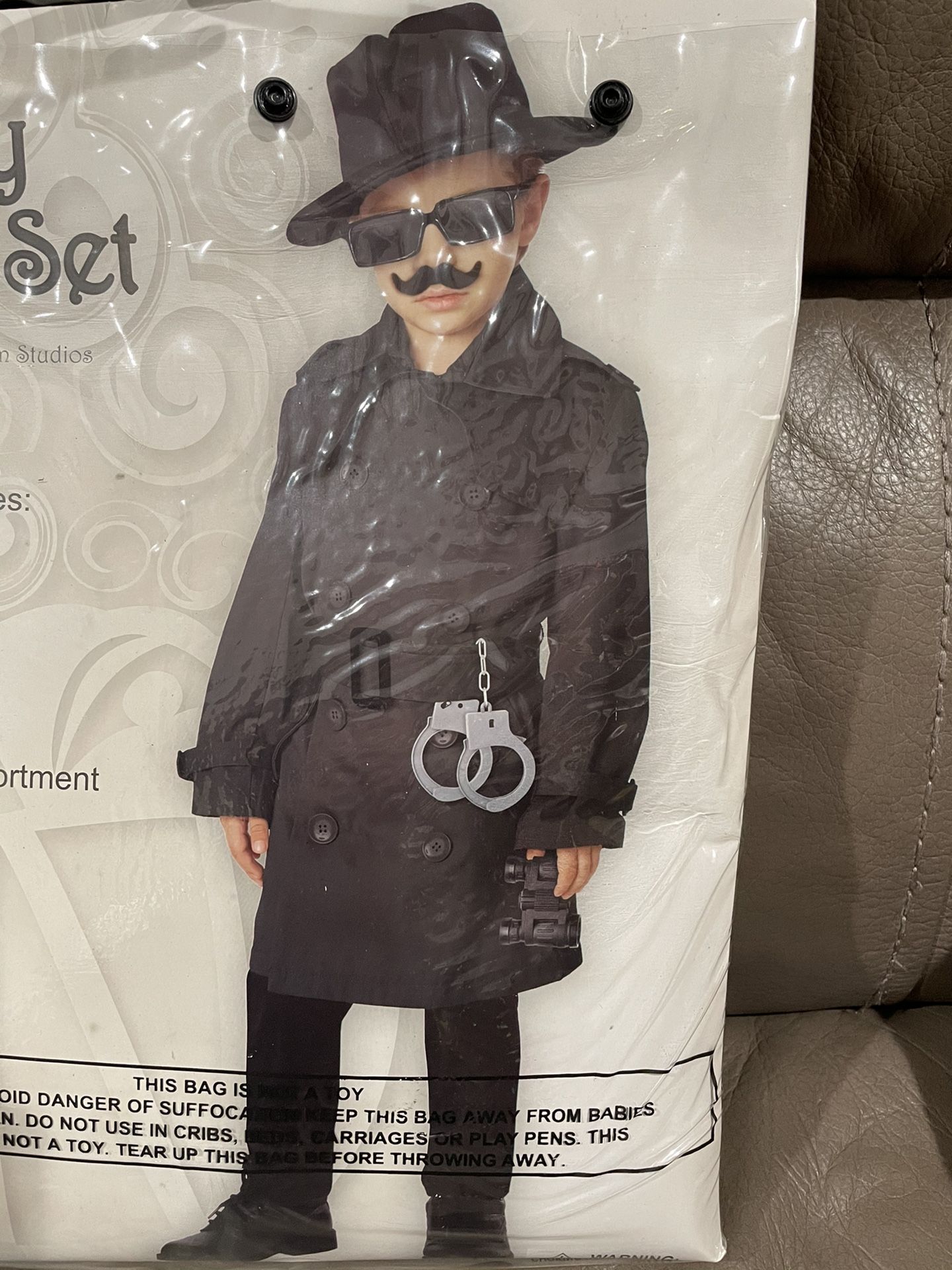 Costume Detective