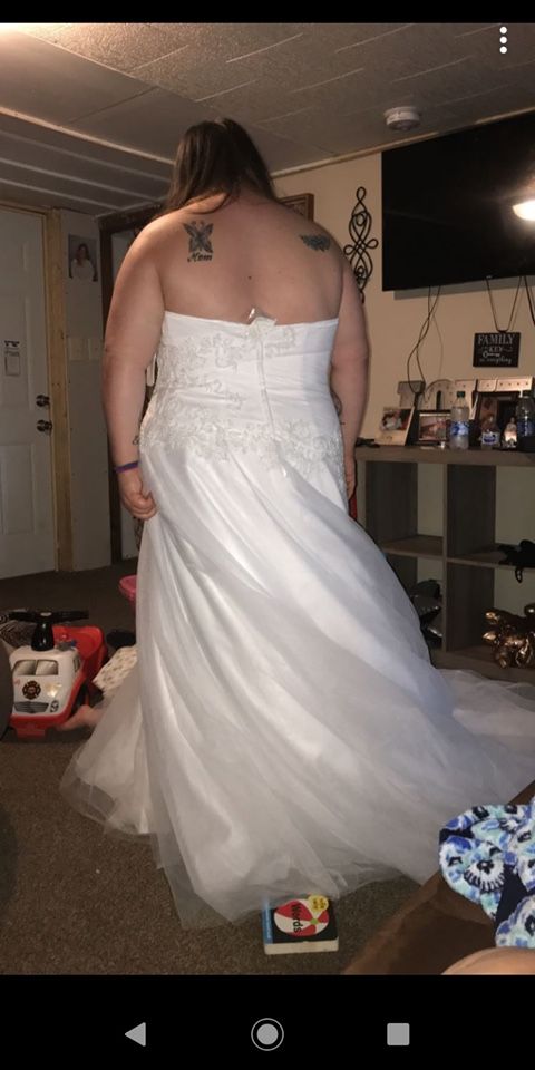 David’s bridal wedding dress