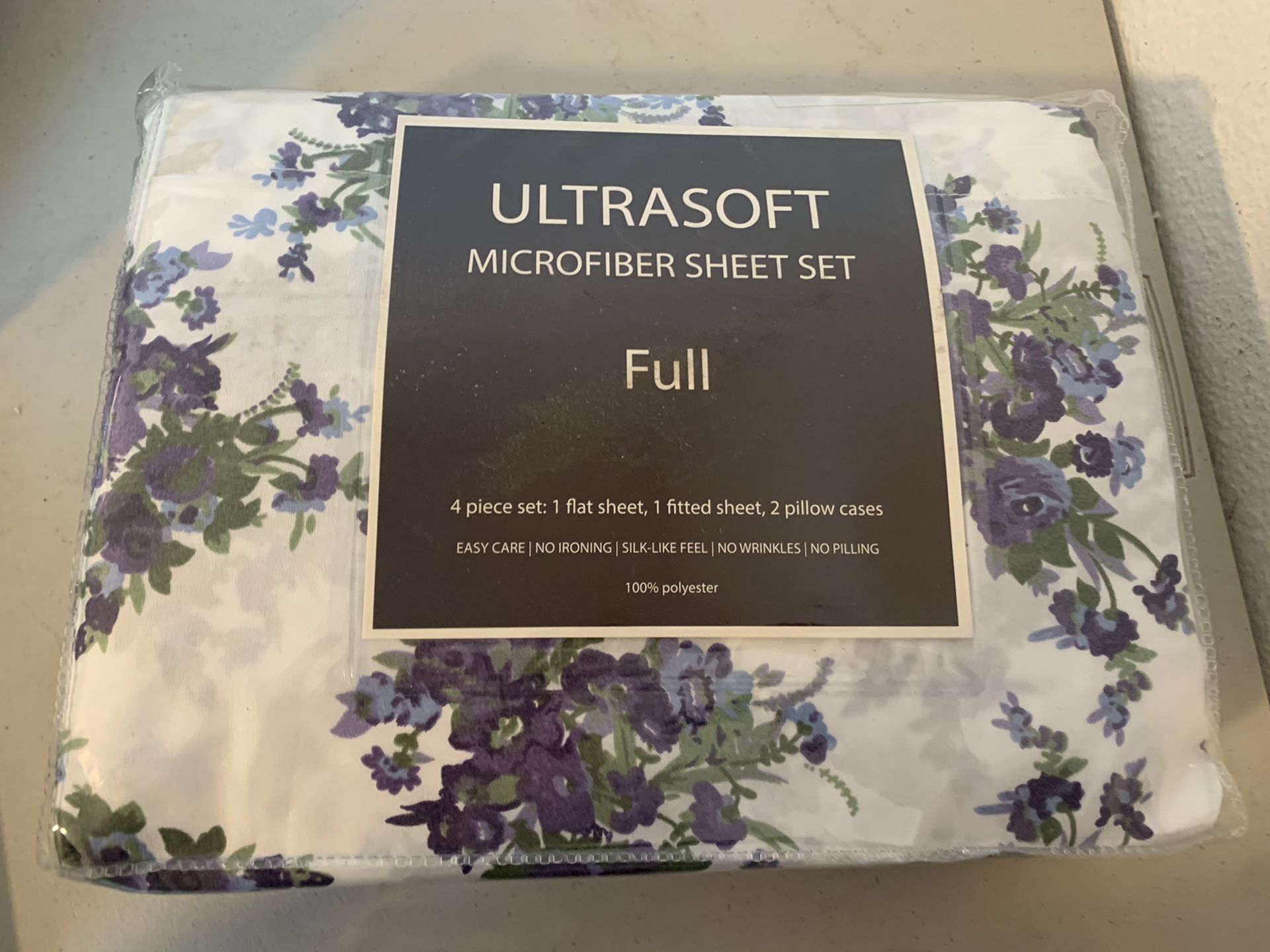 Ultra soft Microfiber Full Sheet Set White Floral 4-Piece NEW