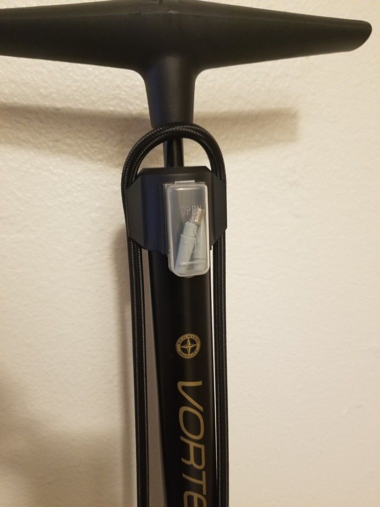 Bike Tire Air Pump w/2 End Filters