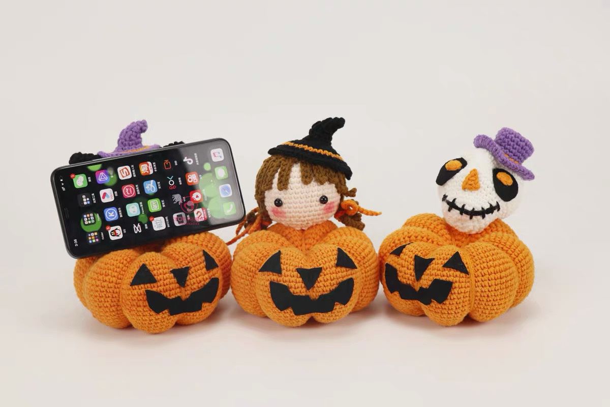 New! Hand Knit Pumpkins | Phone Holder | Fall Decor | Halloween Holiday theme | Desktop Decor Stands