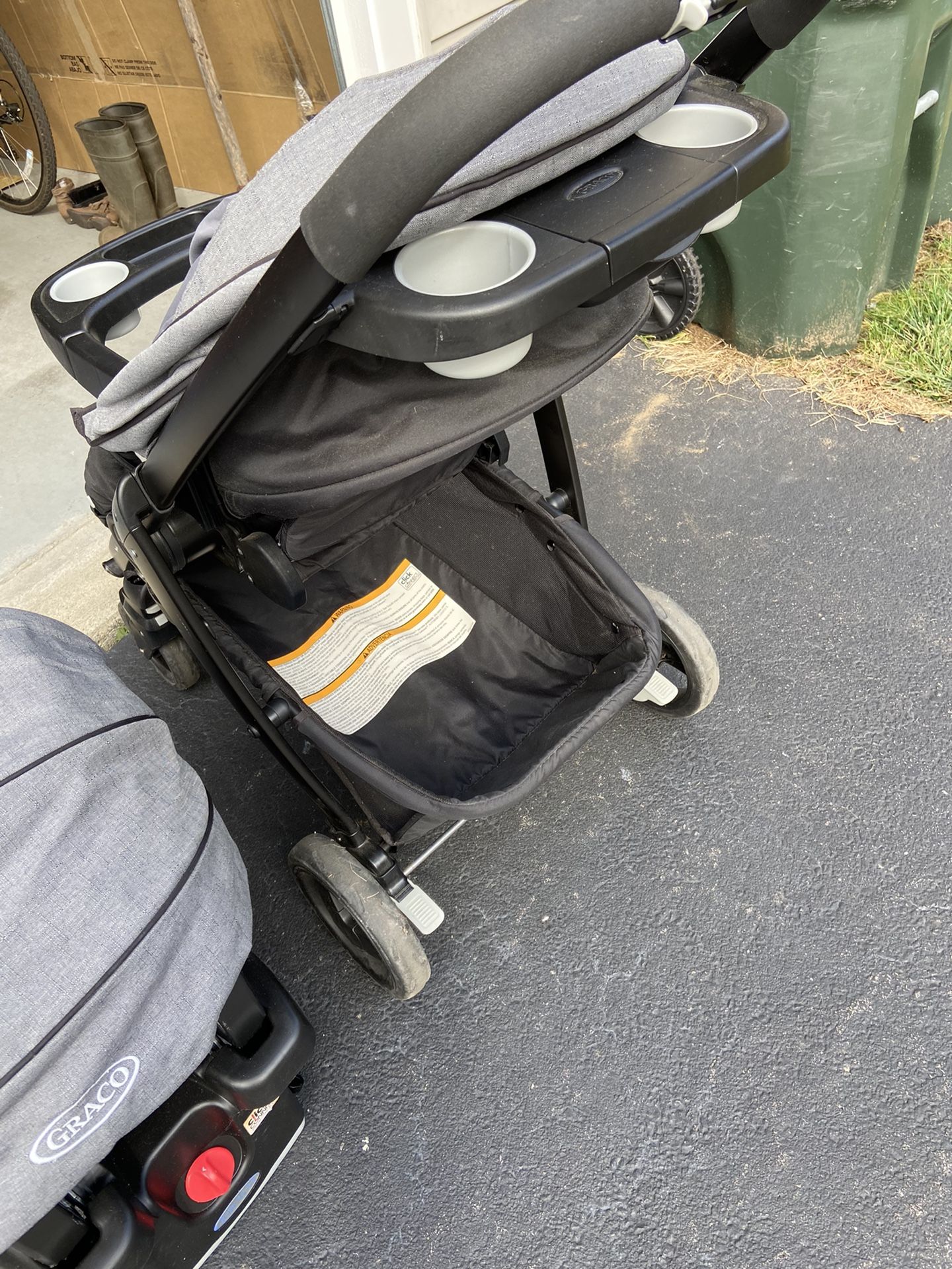 Graco Baby Stroller With Car Seat