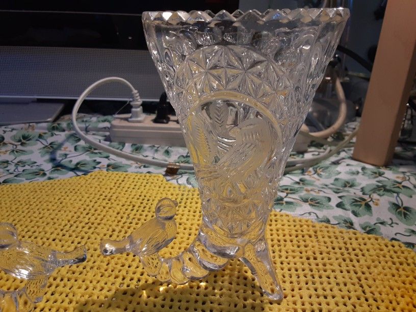 TWO GORGEOUS LOOKING BIRD VASES CRYSTAL GLASS