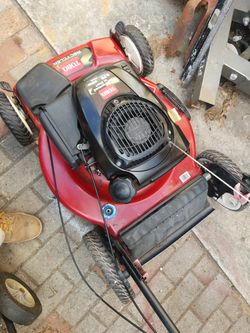 A.S.I.S TORO SELF DRIVE MOWER IN GOOD WORKING CONDITIONS Thumbnail