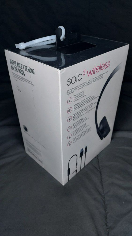Beats Solo 3 Wireless Gloss Black