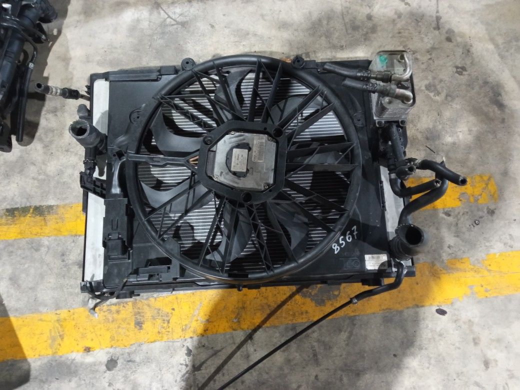 Radiator, Condenser And Fan For 2003 BMW 5-Series/6-Series/7-Series Stock 98567