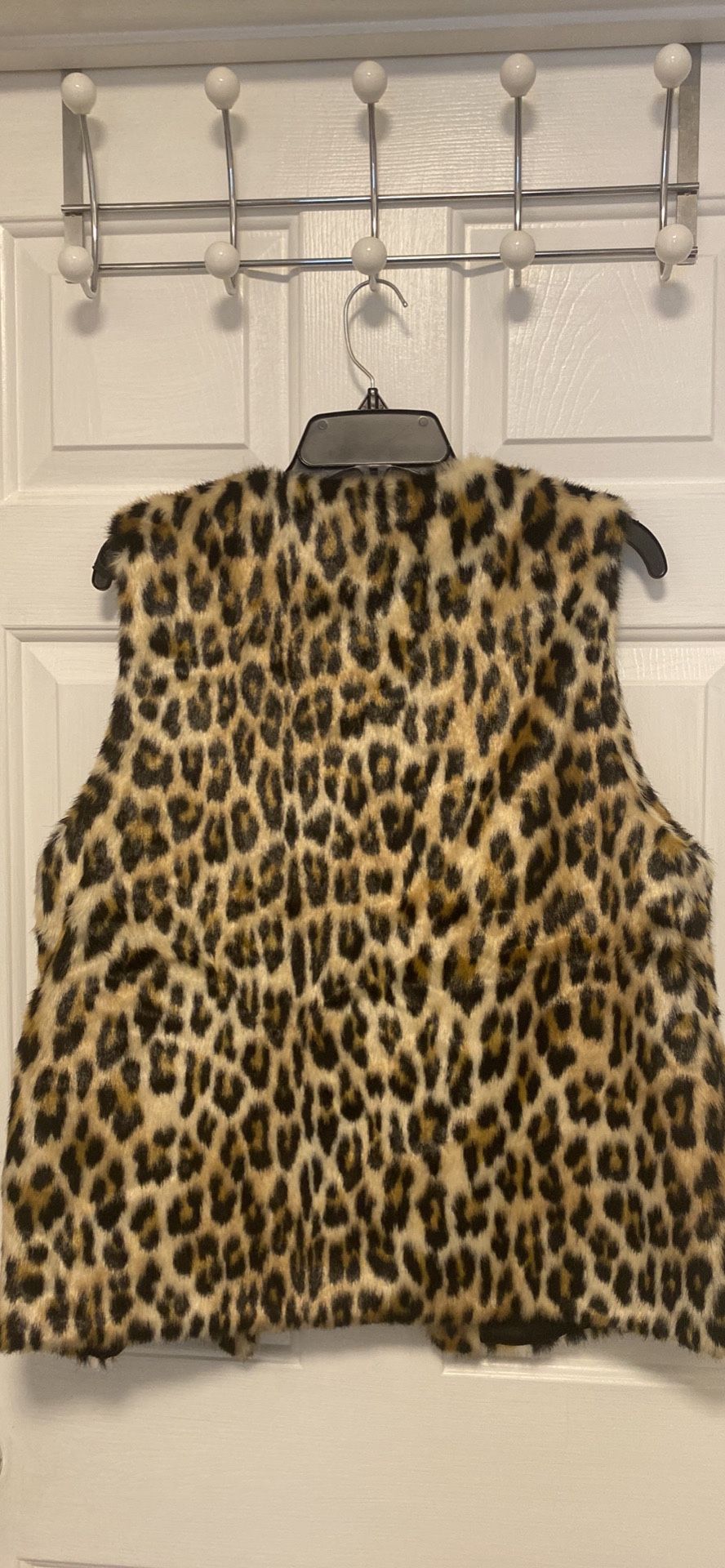Talbots Woman’s Vest Leapard Size M