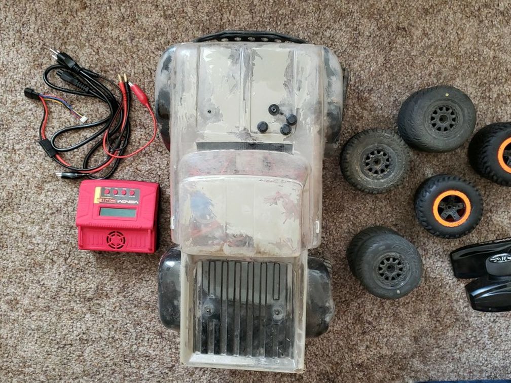 1/10 Scale Traxxas Slash VXL 2wd