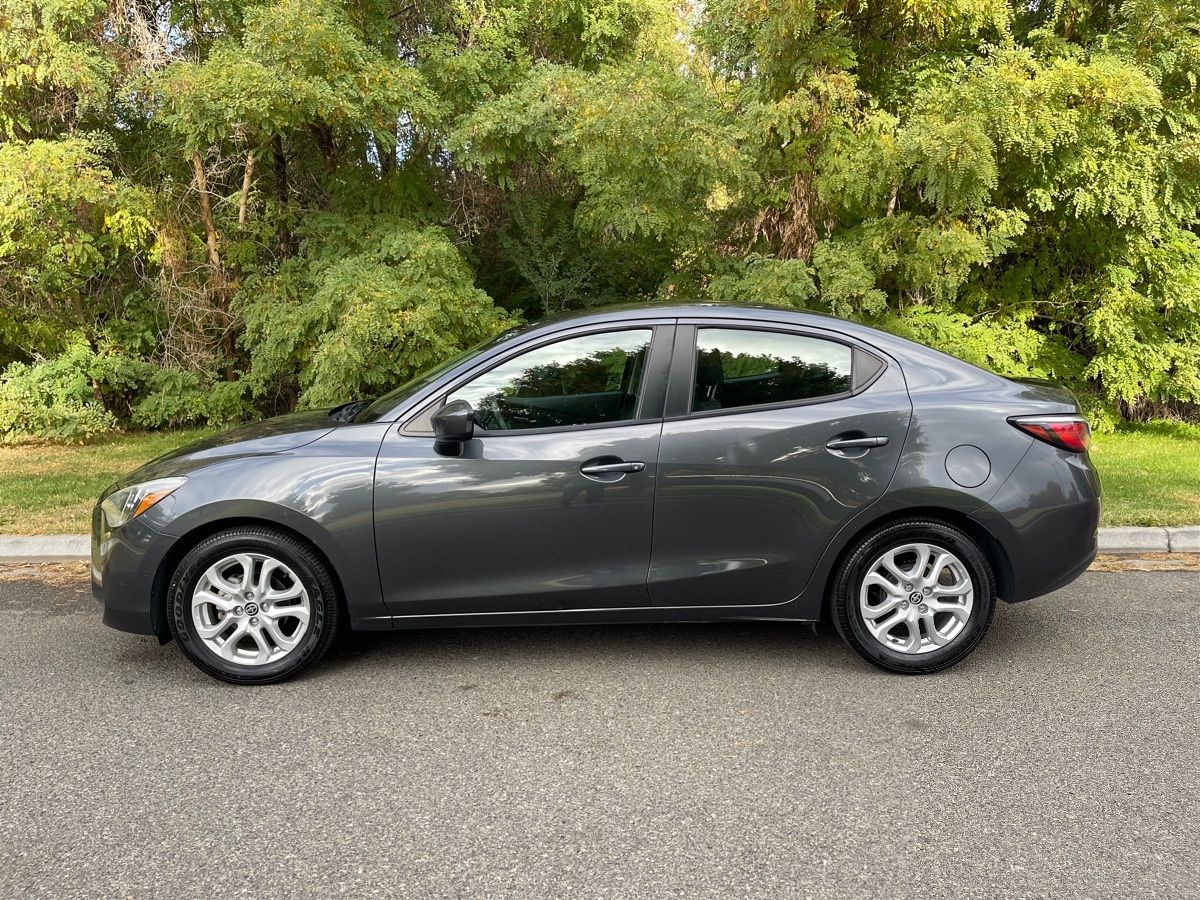 2016 Scion iA
