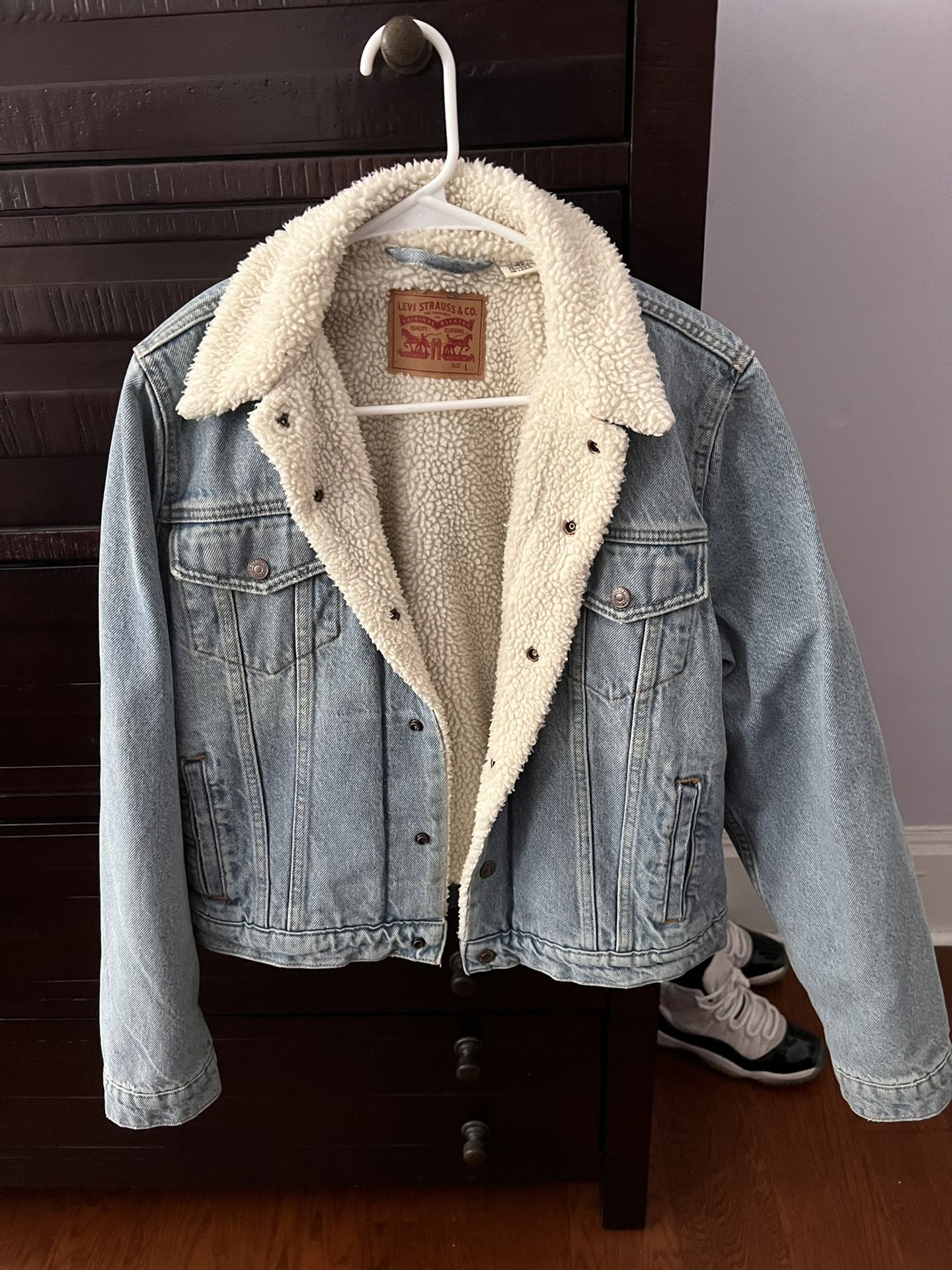 Levi Sherpa Trucker Jacket