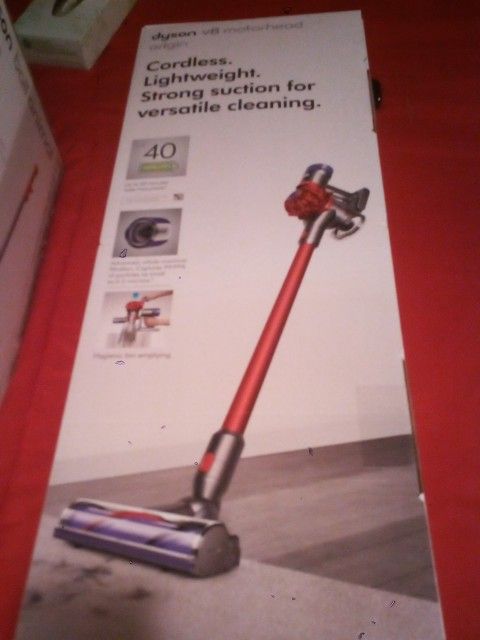Dyson V8 Motorhead