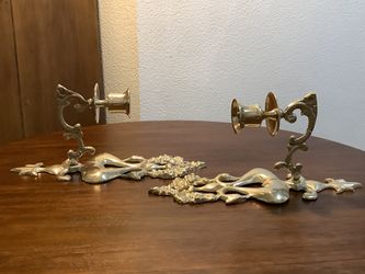 VINTAGE PAIR OF SOLID BRASS SWAN DESIGNED WALL MOUNT CANDLESTICK HOLDERS Thumbnail
