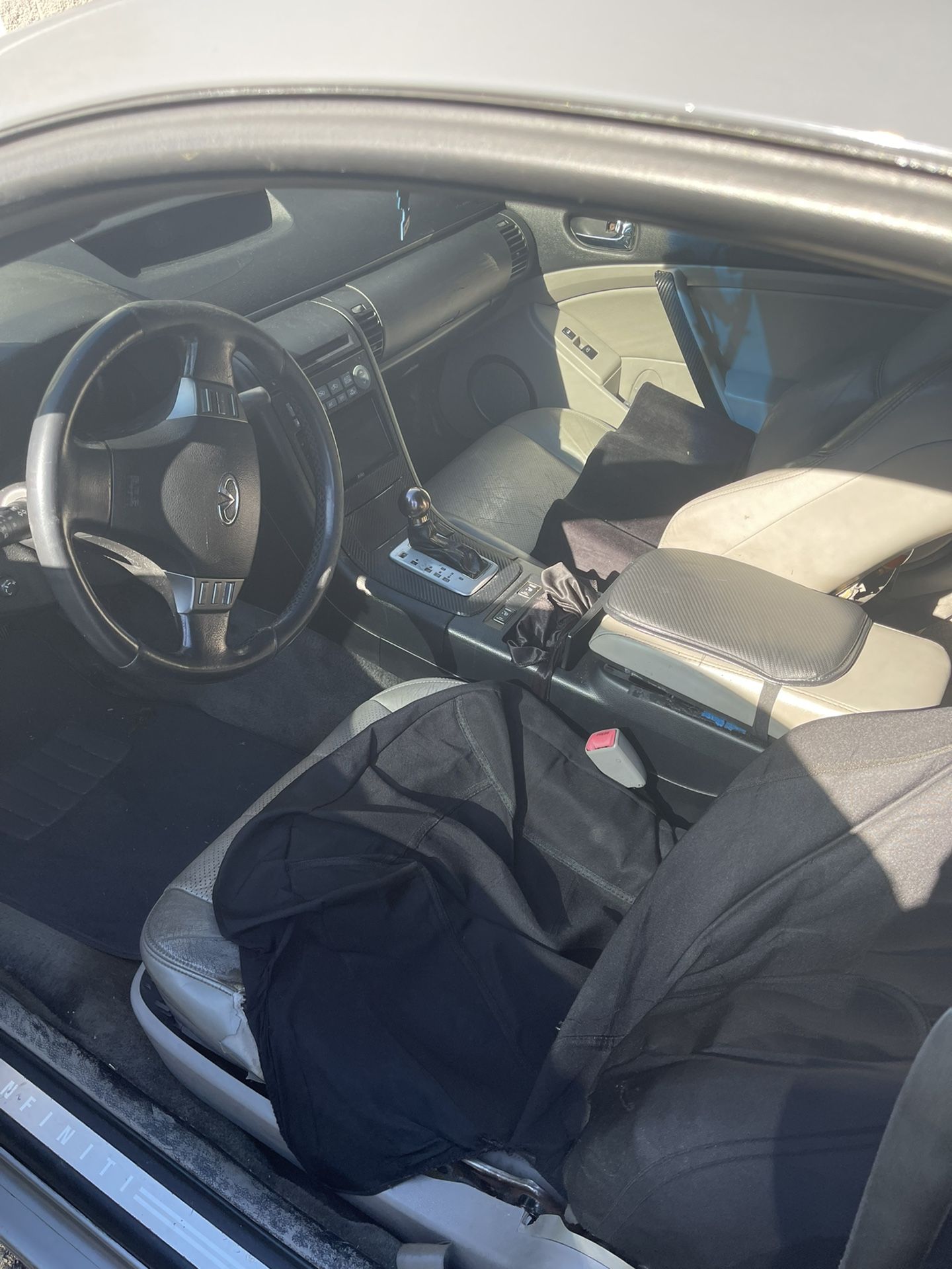 05 Infiniti G35 Coupe