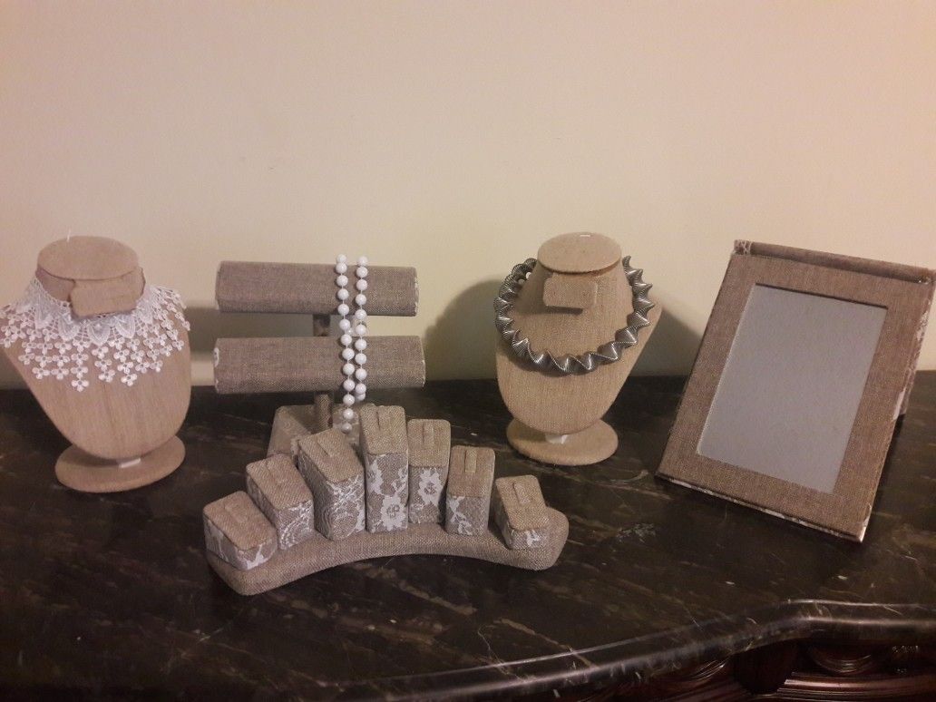 Decorative Jewelry Holders