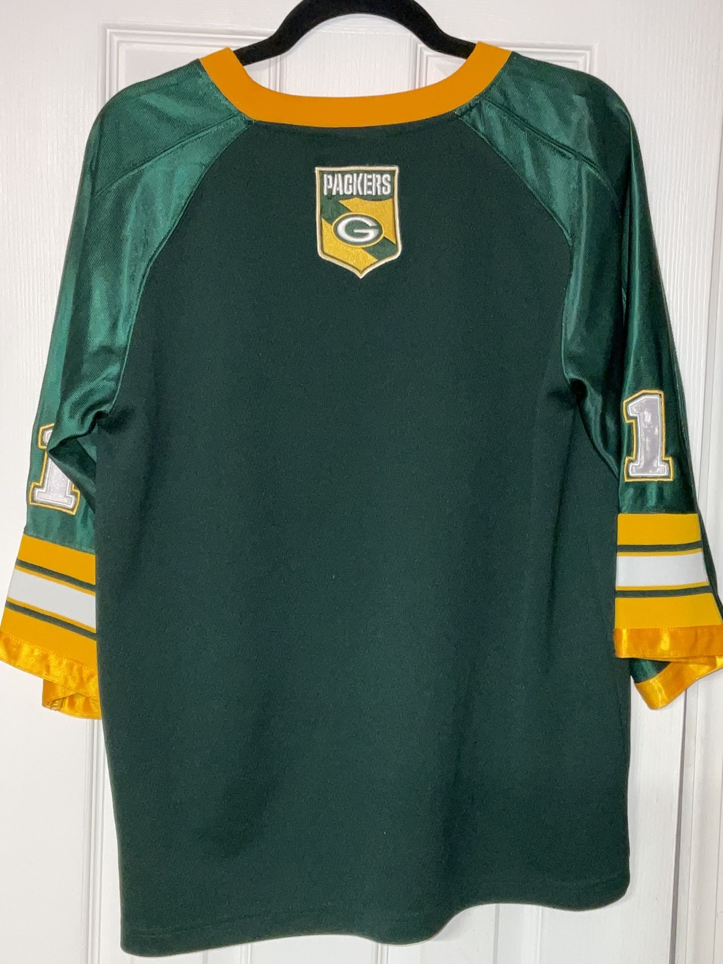 Green Bay Packers Jersey Womens sz 20 XL. No apparent rips, tears or stains Please see photos