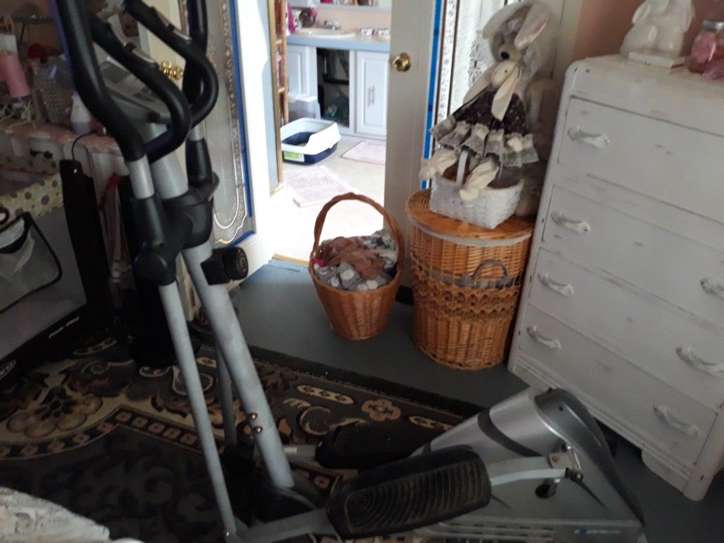 Elliptical Exercise Machine