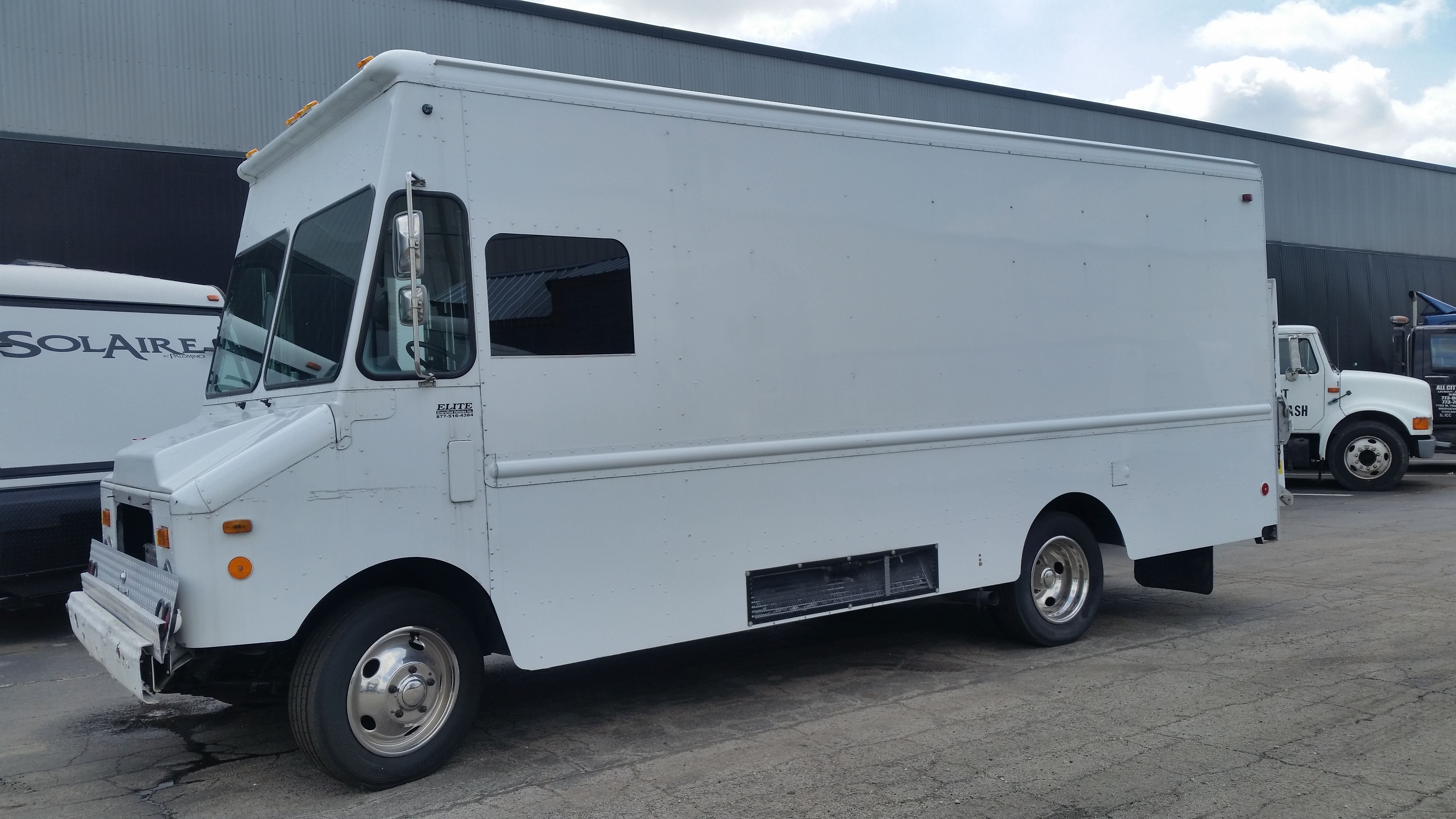 Chevy P30 Step Van. Tool truck. Mac Matco Snap-on Cornwell for Sale in ...