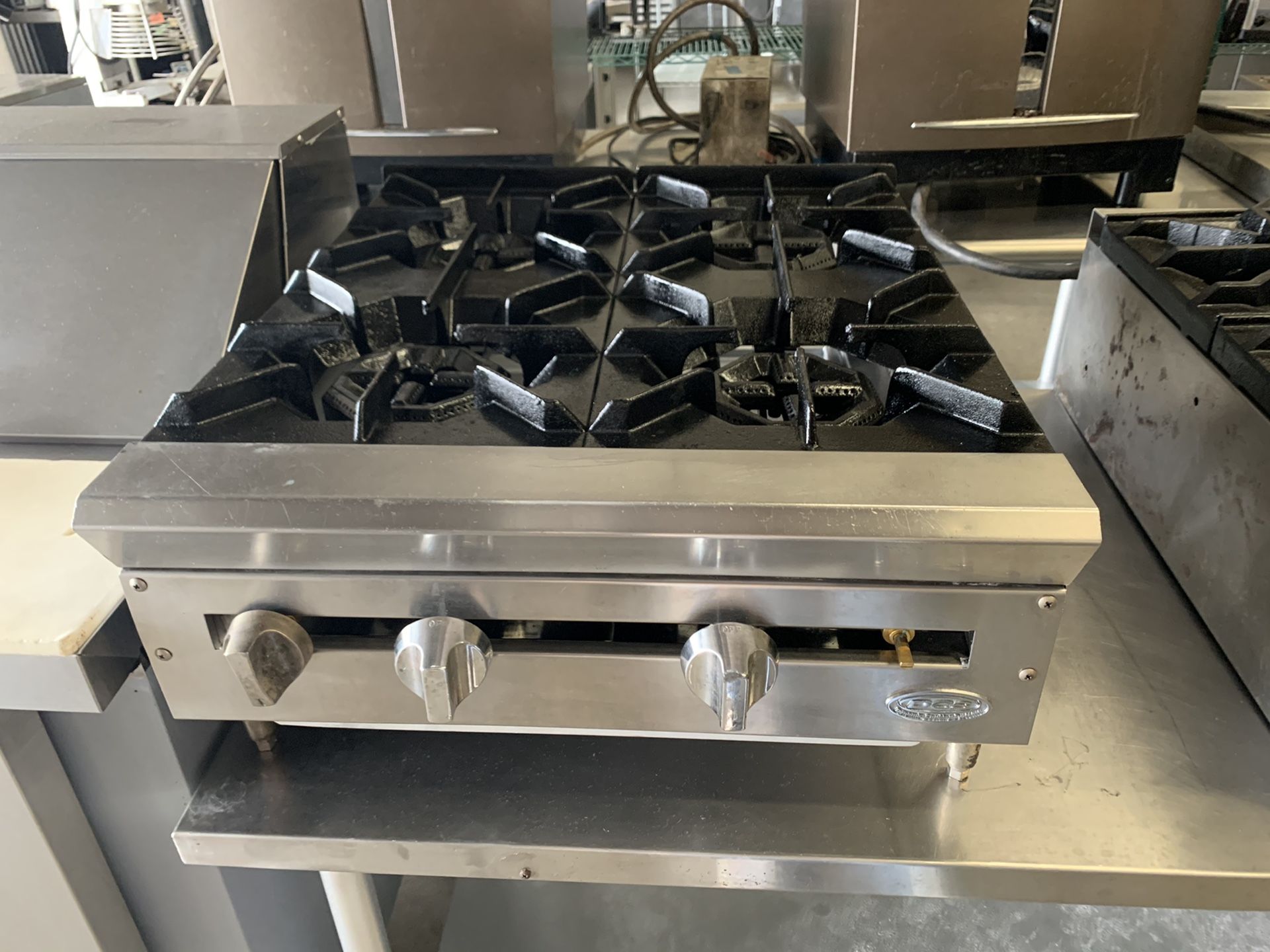 DCS 4 Burner Countertop Range (Gas) Commercial Restaurant Equipment