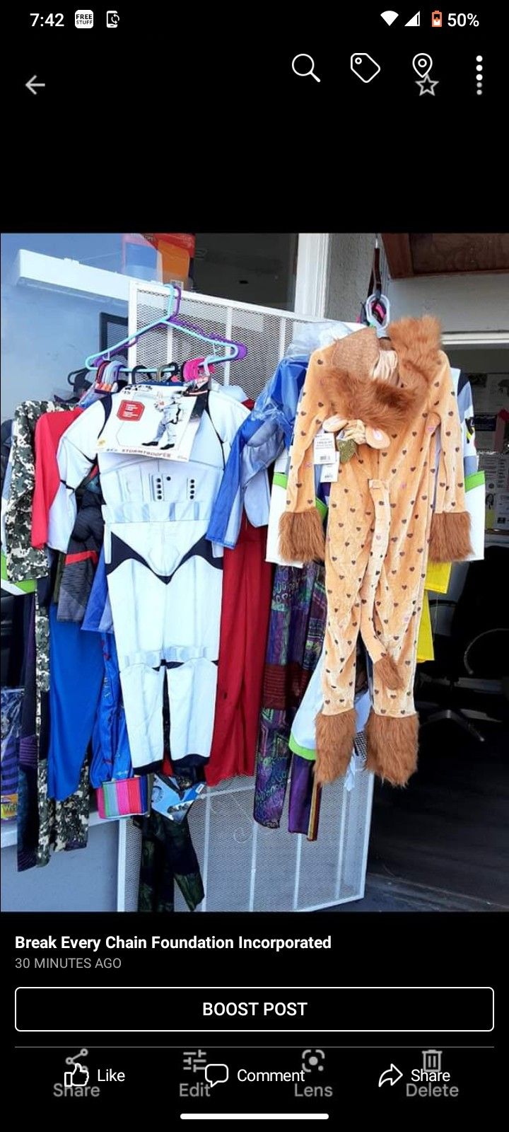 10 dollers Halloween costumes going fast get them why they last