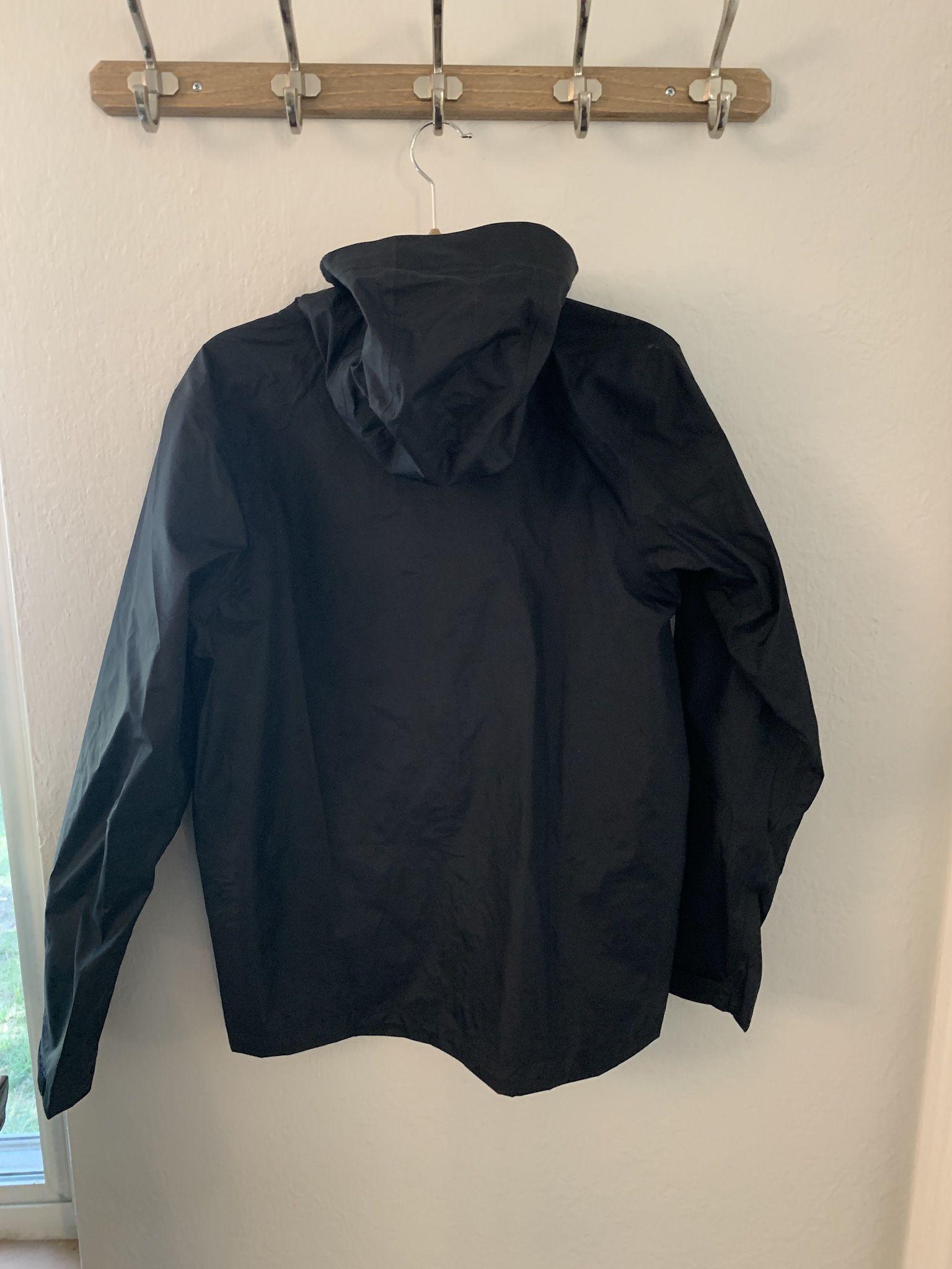 Brand New Patagonia Men’s Rain Jacket