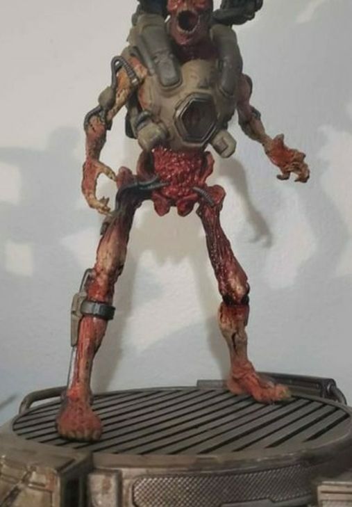 Doom (2016) Light Up Revenant Statue