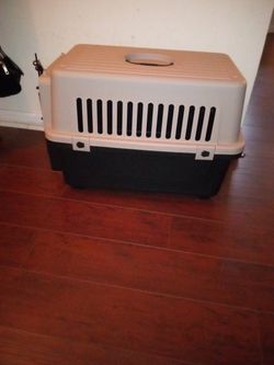 Dog Carrying crate Thumbnail