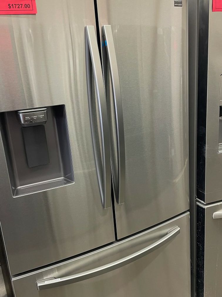 New Open Box Discounted Samsung Refrigerator On Sale 1yr Factory Warranty