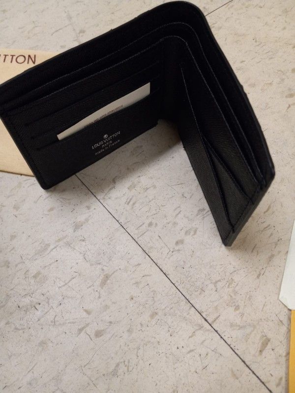 Supreme Wallet