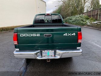 2001 Dodge Dakota SLT 2-Owners 4.7L V8 Tow PKG 4x4 Thumbnail